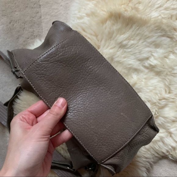 Kelsi Dagger Izzy Convertible Calf Leather Diagonal Hobo Bag Taupe Beige - Picture 12 of 15